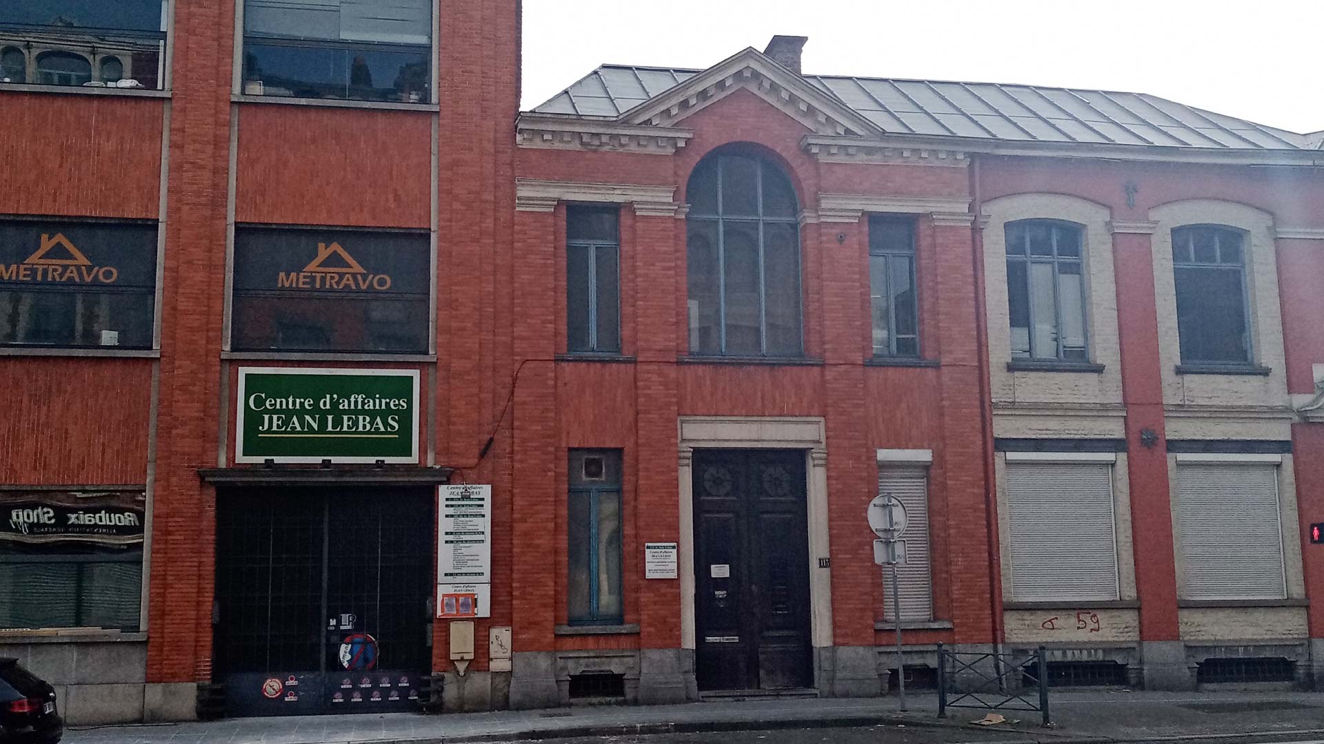 Façade arrière du bâtiment, slideshow 03 - Locaux disponibles à Roubaix